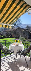 A balcony or terrace at Casa Angela