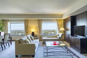 Uma TV ou centro de entretenimento em Sheraton Mendoza Hotel