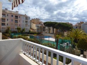 Fotografia z galérie ubytovania Appartement 2 pièces, piscine, parking, proche commodités, Cap d'Agde - FR-1-723-1 v destinácii Cap d'Agde