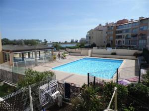 Fotografia z galérie ubytovania Studio cabine climatisé proche plage et commerces avec piscine, Cap d'Agde - FR-1-723-87 v destinácii Cap d'Agde
