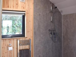 Ein Badezimmer in der Unterkunft Wheal Breage - Uk41265