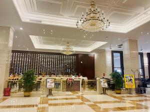 深圳水都假日酒店（火车北站)餐厅或其他用餐的地方