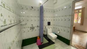 Ένα μπάνιο στο Peravel Beach Holiday Home +80 φωτογραφίες