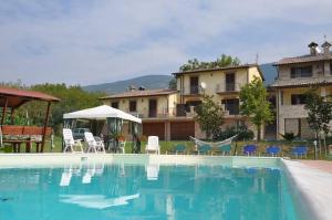 The swimming pool at or close to La Sorgente Del Subasio ASSISI