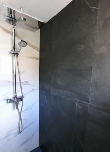 Kúpeľňa v ubytovaní Corralejo Suite Pool & Gardens - Alisios Playa