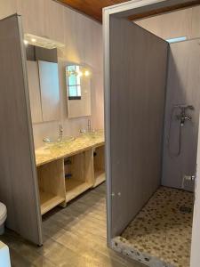 Ένα μπάνιο στο Le Moulin