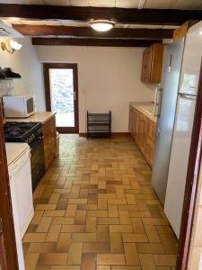 Η κουζίνα ή μικρή κουζίνα στο Le Moulin