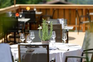 Restaurace v ubytování ALMMONTE SENSUM SUITES Boutique Hotel