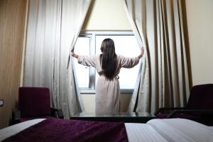 Afbeelding uit fotogalerij van Perfectstayz Premium Ganga Heights - Ganga View rooftop cafe in Haridwār