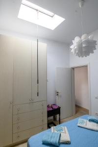 Postel nebo postele na pokoji v ubytování Konstantis