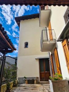 Zdjęcie z galerii obiektu Cadepulan - Lake Como Residence w Como