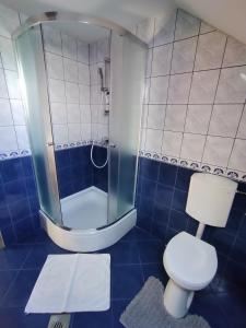 Koupelna v ubytování Elza Apartman
