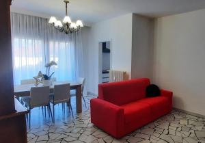 Fotografie z fotogalerie ubytování Verdisuite - Trento centro - Parcheggio privato gratuito v destinaci Trento