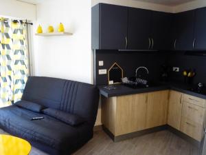 Zdjęcie z galerii obiektu Studio moderne, centre port, loggia - FR-1-723-89 w Cap d'Agde
