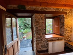 Una cocina o zona de cocina en Casa Rural O Vilar