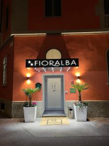 Exteriér nebo vchod ubytování Hotel Fioralba