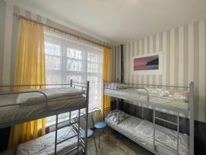 Rúm í herbergi á BP Hostel Gdynia +37 myndir
