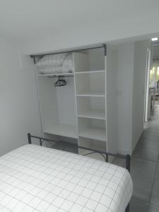 Postel nebo postele na pokoji v ubytování Maison annexe une chambre proche Paris