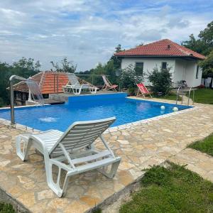 Πισίνα στο ή κοντά στο Apartman Petrovic