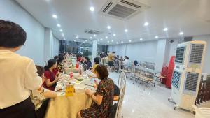 Restoran atau tempat lain untuk makan di Thanh Nam Hotel
