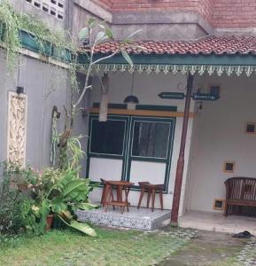 Fotografie z fotogalerie ubytování Omah Ndanu Homestay v destinaci Yogyakarta