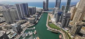 Fotografie z fotogalerie ubytování Magnificient Marina views - Luxury Dubai Apartment v Dubaji