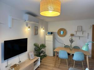 Kuchyň nebo kuchyňský kout v ubytování Apartamento Marval PLAYA DE LEVANTE