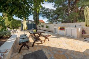 Zahrada ubytování Villa Roko - Luxury Villa 60m from beach!