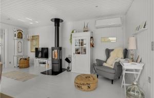 Posezení v ubytování 2 Bedroom Cozy Home In Ebberup