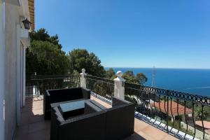 Fotografia z galérie ubytovania VILLA ALTEA HILLS, vue mer, piscine chauffée, WIFI v Alicante
