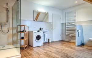 Koupelna v ubytování Ferienwohnung Röbel in Zirtow