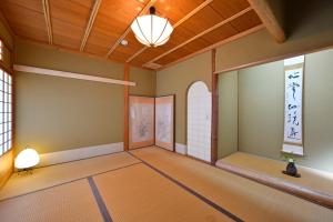 Fotografie z fotogalerie ubytování 日本の伝統旅館 かんなから 1日1組限定貸切 v destinaci Tonosho