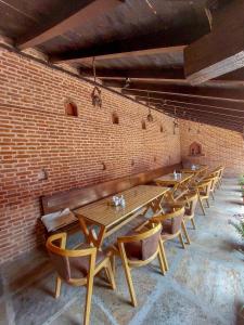Restaurace v ubytování Hotel Garuda
