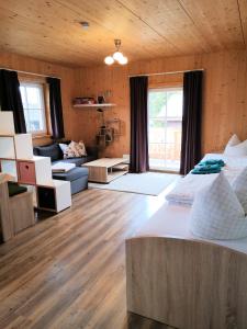 Posezení v ubytování Heidi's Ferienwohnung2