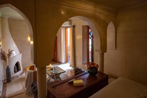 Postel nebo postele na pokoji v ubytování Riad Livia Marrakech - Adults Only