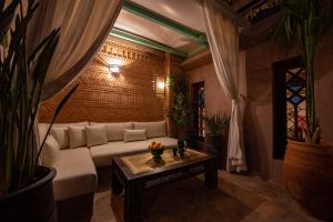Posezení v ubytování Riad Livia Marrakech - Adults Only