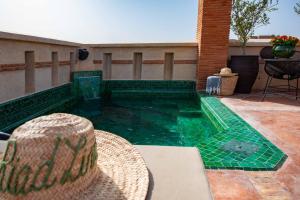Bazén v ubytování Riad Livia Marrakech - Adults Only nebo v jeho okolí