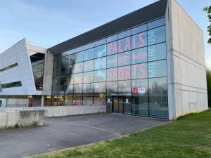 a building with a sign that reads palisades stores at PETiT MULHOUSE 201 in Mulhouse