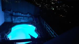 Πισίνα στο ή κοντά στο Villa Hellas +13 φωτογραφίες