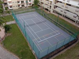 Tennis- en/of squashfaciliteiten bij Colobeentoi Three Bedroom Sea View of in de buurt 