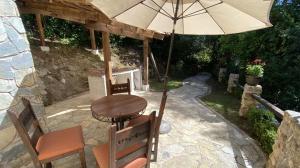 Patio nebo venkovní prostory v ubytování Cabañas La Cascada
