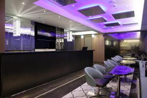 Restoran või mõni muu söögikoht majutusasutuses Royal Jade Boutique Hotel