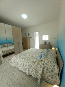 A bed or beds in a room at Zisas