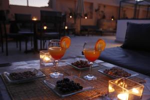 Nápoje v ubytování Riad Utopia Suites And Spa
