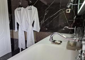 Kúpeľňa v ubytovaní Boutique Hotel Bora & Villas Garamm