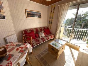 Posedenie v ubytovaní Appartement T2 avec Mezzanine, 4 couchages, balcon, Chemin de Planés - FR-1-295-192 + 2 fotografie