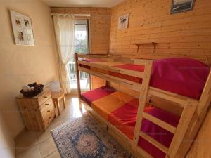 Posteľ alebo postele v izbe v ubytovaní Appartement T2 avec Mezzanine, 4 couchages, balcon, Chemin de Planés - FR-1-295-192