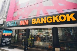 a store with a sign that reads child imm bangkok at Chill Inn Bangkok in Bang Kapi