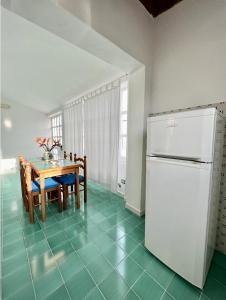 Kuchyň nebo kuchyňský kout v ubytování Villa Egidio