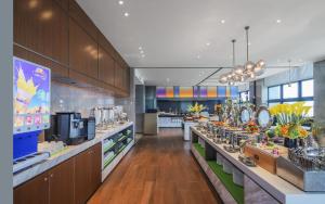 Dapur atau dapur kecil di Hampton by Hilton Shenzhen Yuanshan